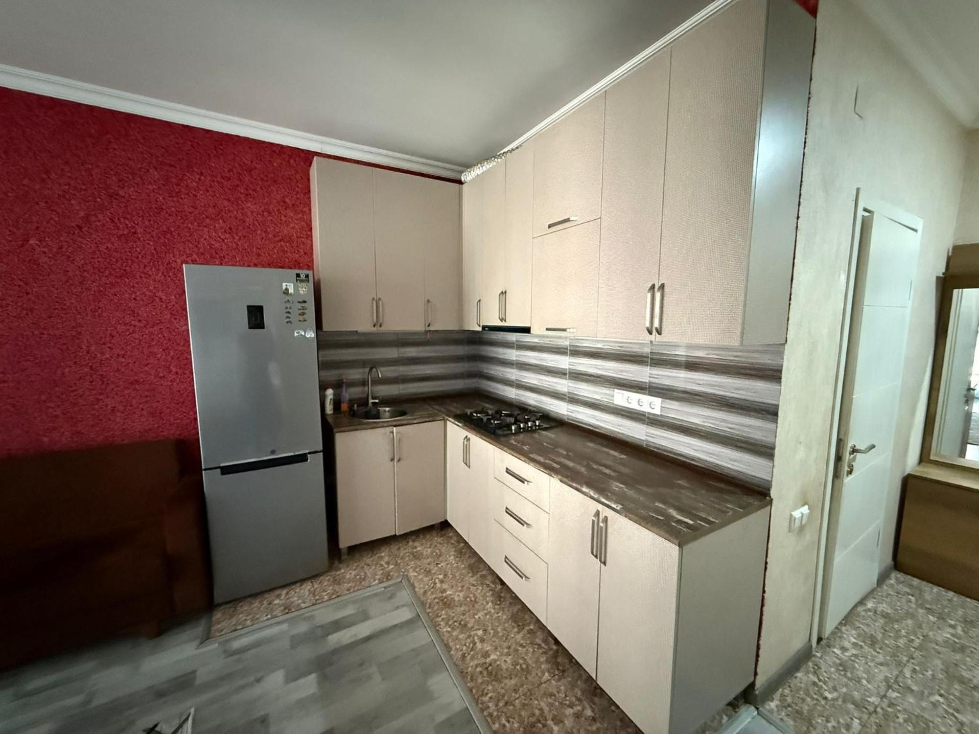 Karvi Hostel & Suites Batumi Zewnętrze zdjęcie