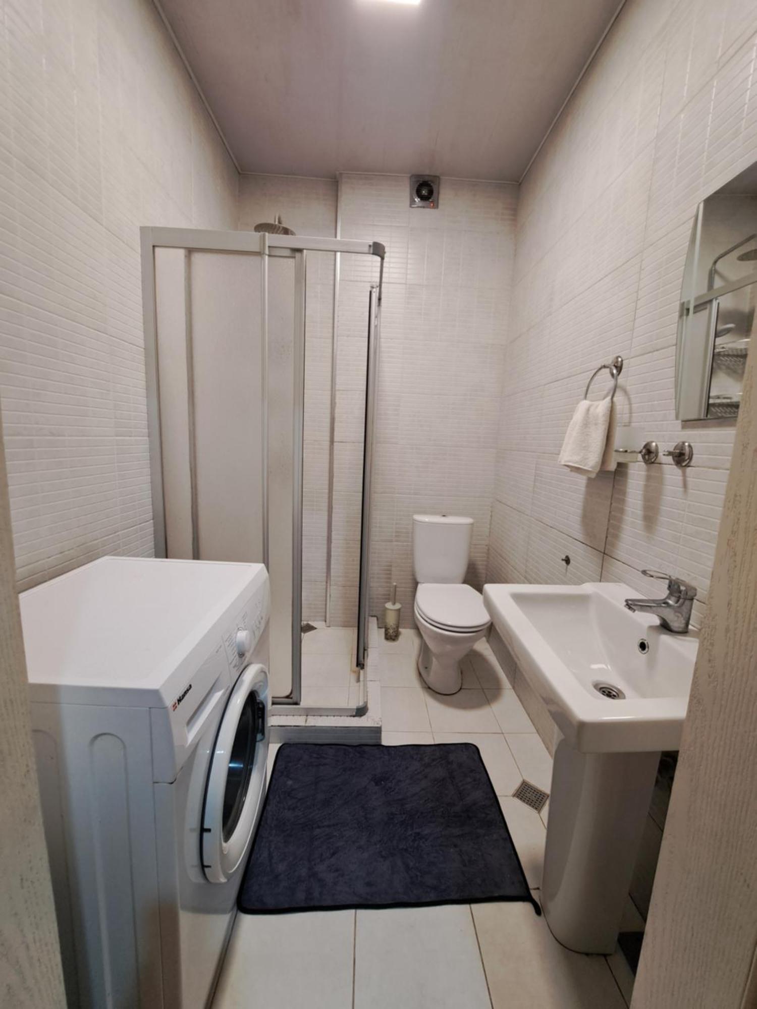 Karvi Hostel & Suites Batumi Zewnętrze zdjęcie