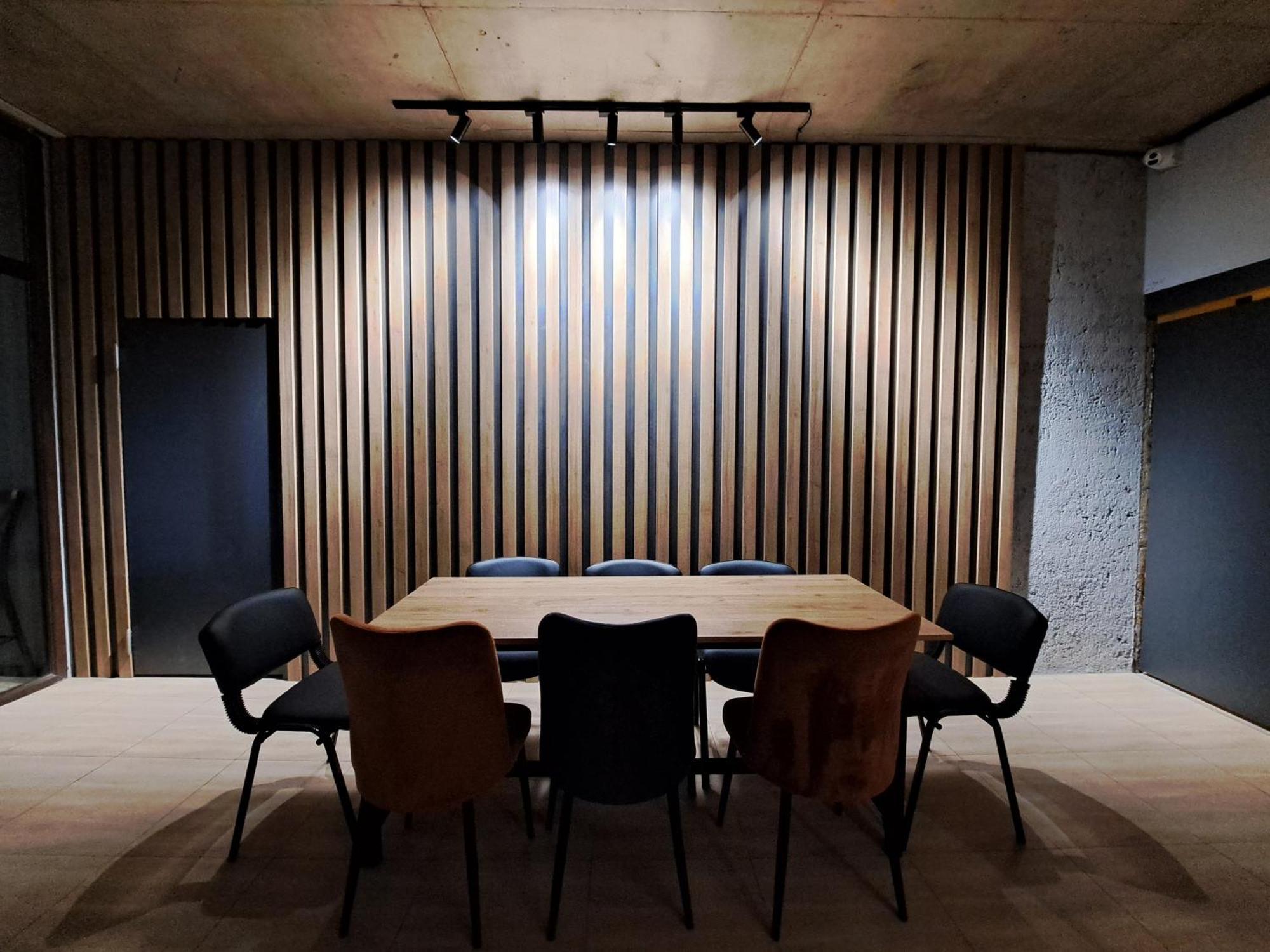 Karvi Hostel & Suites Batumi Zewnętrze zdjęcie